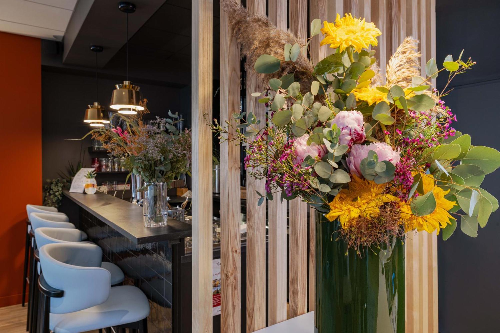 The Originals Boutique, Hotel Le Pariou, Issoire Exteriör bild