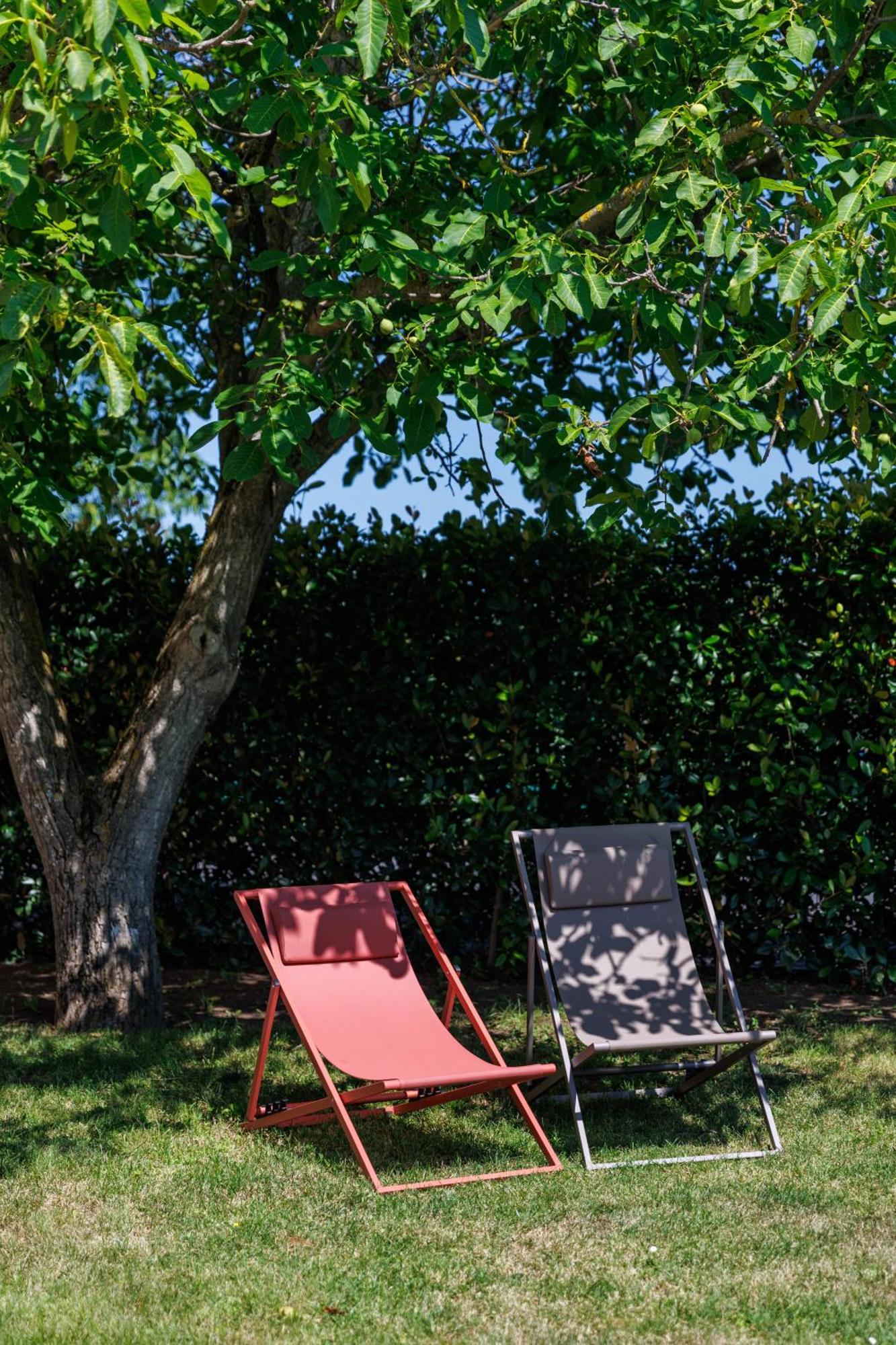 The Originals Boutique, Hotel Le Pariou, Issoire Exteriör bild