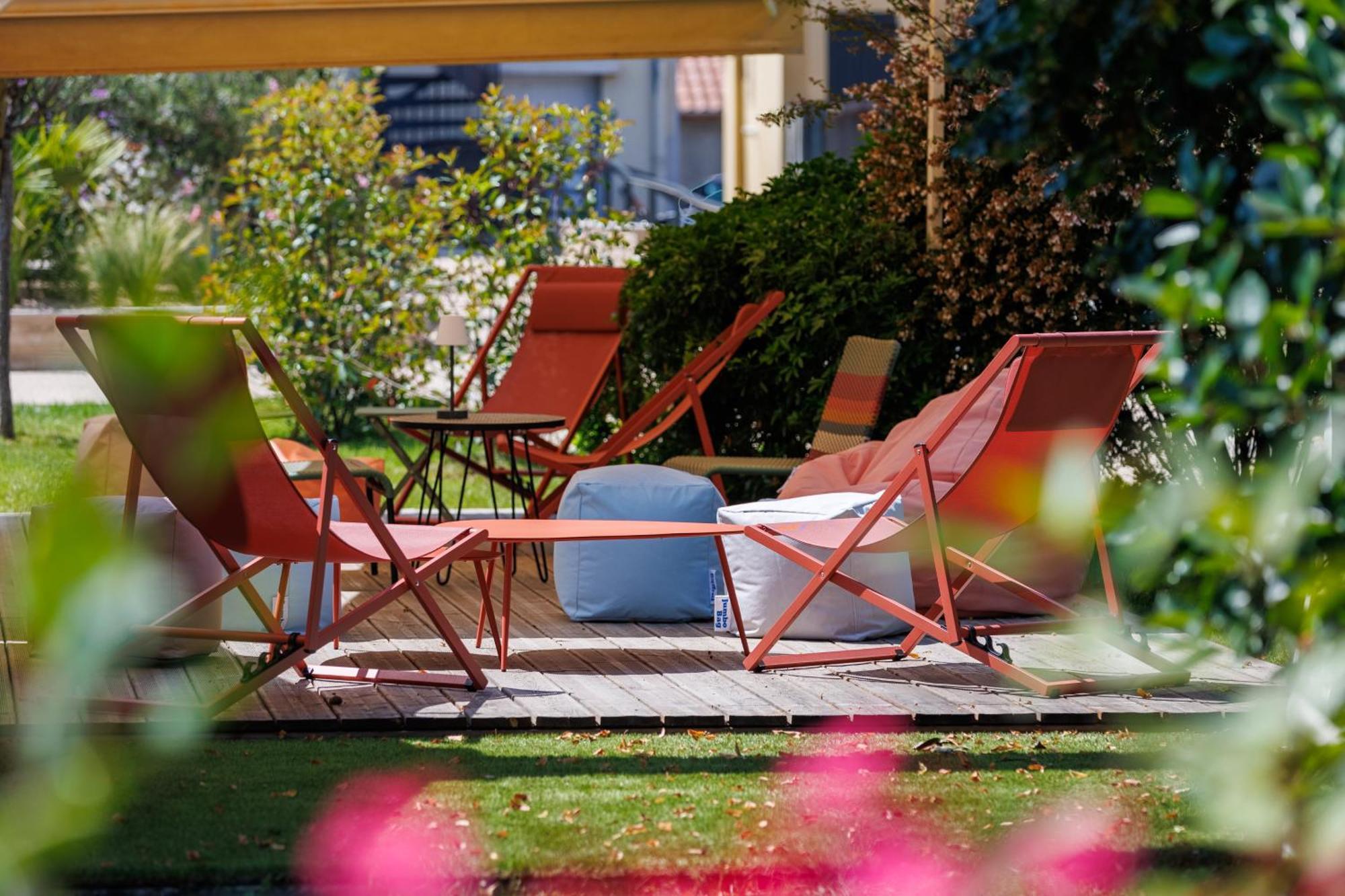 The Originals Boutique, Hotel Le Pariou, Issoire Exteriör bild